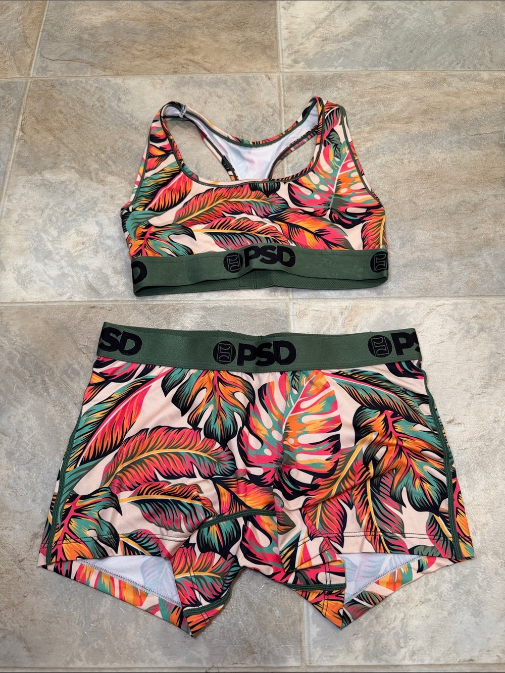 PSD Palm Springs Pop Boy Shorts & Bra Set